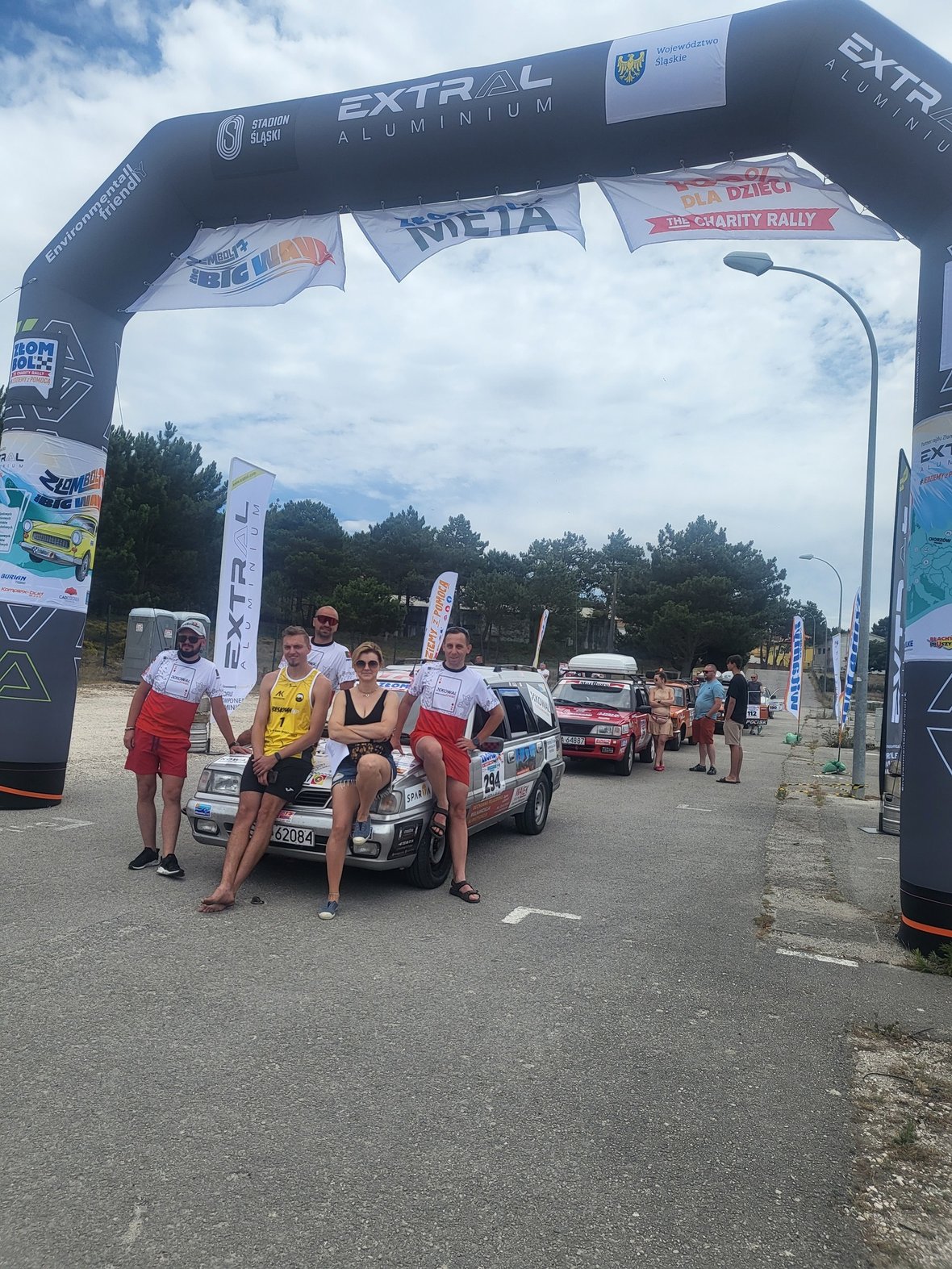 Zdjęcie główne wgrane przez użytkownika