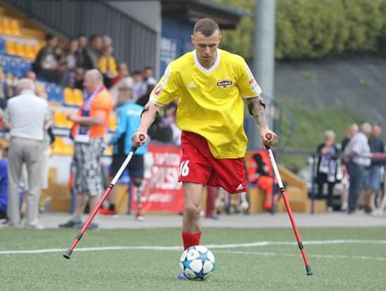 Adrian Bąk - zdjęcie główne