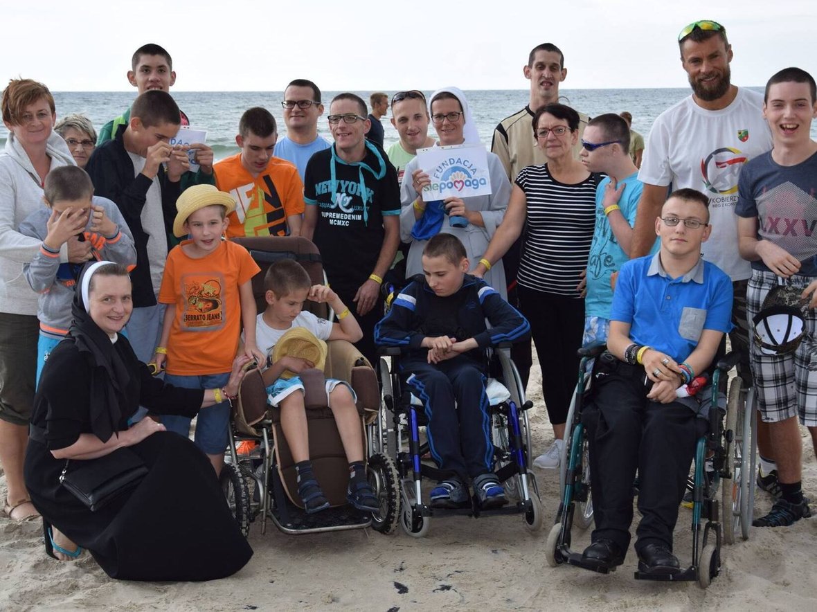 Żeby wyjechali na&nbsp;wakacje wszyscy nasi podopieczni... - zdjęcie główne