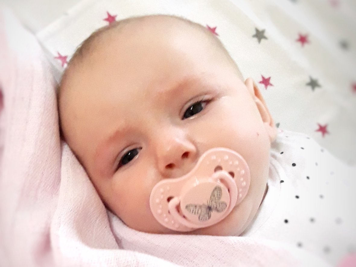 Tosia Wiśniewska - zdjęcie główne