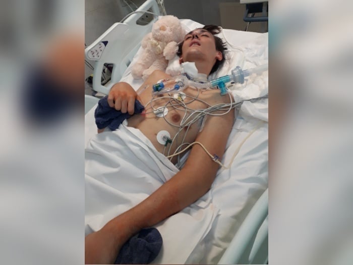 Mateusz Zacharek - zdjęcie główne