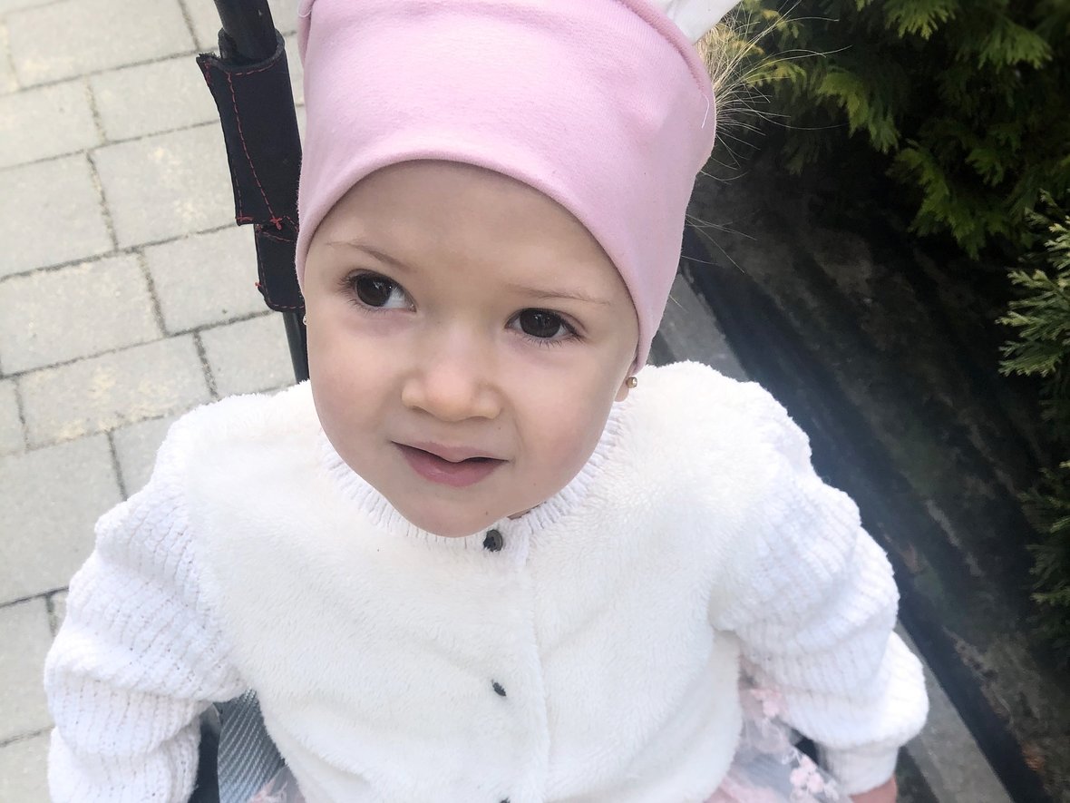 Mia Golda - main photo