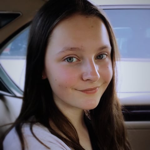 Naria Tomkowicz - main photo