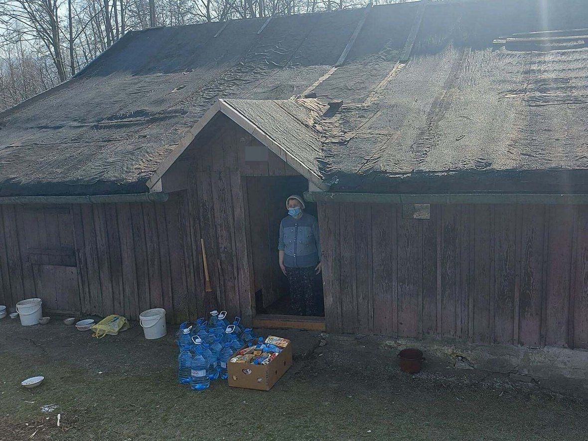 Podaruj mi godność - zdjęcie główne