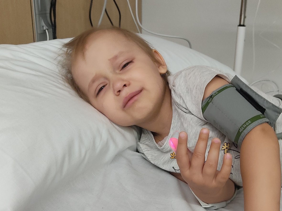 Eva Tuz - zdjęcie główne