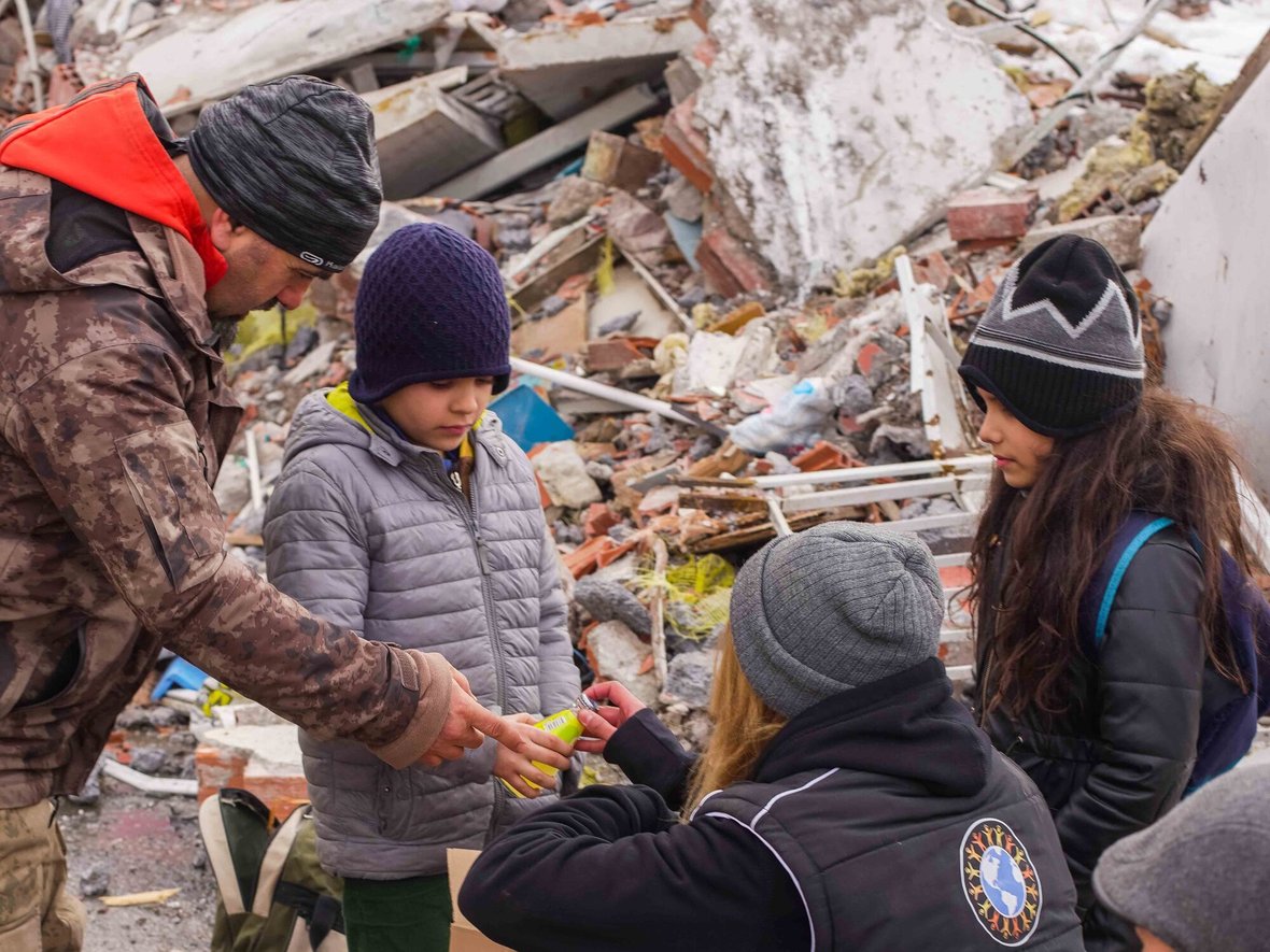 Wsparcie dla Turcji i Syrii - zdjęcie główne