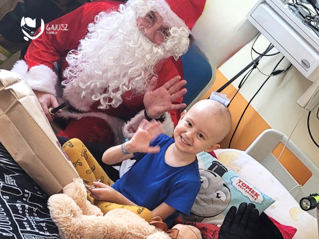 Pomóż nam wnosić otuchę i radość w mury szpitala każdego dnia! - main photo