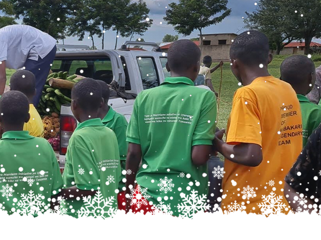 Te dziewczęta w końcu znalazły schronienie. Pomóż nam zorganizować dla nich pierwsze spokojne Boże Narodzenie - zdjęcie główne