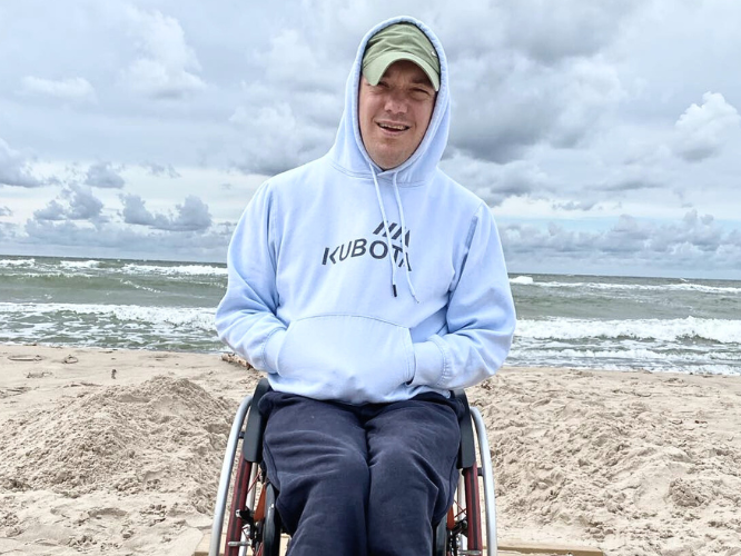 Adam Kotłowski - zdjęcie główne