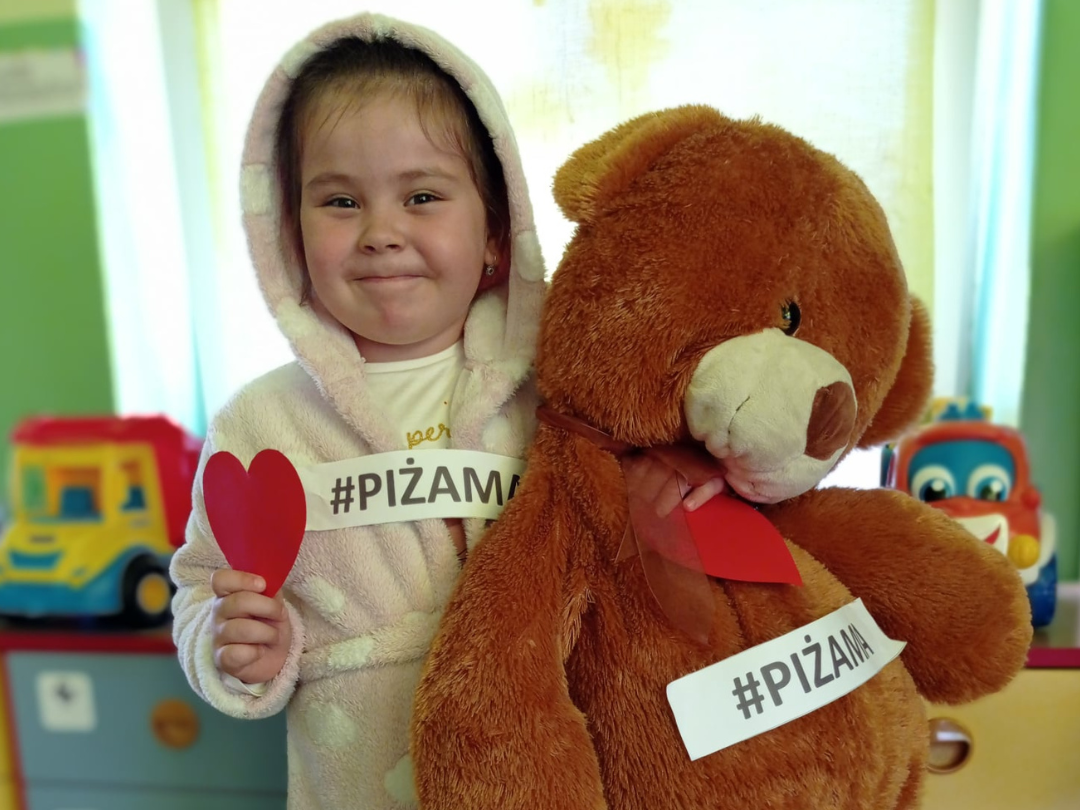 Dzień Piżamy w Szkołach - Zbudujmy Razem Bibliotekę! - main photo