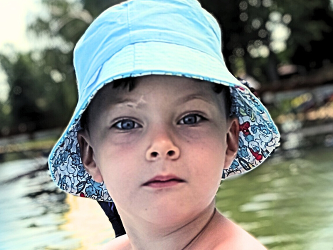 Gniewomir Piotrowski - zdjęcie główne