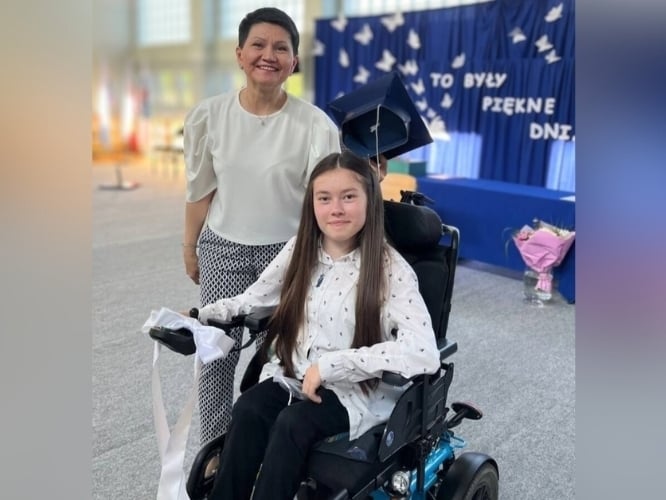 Yelyzaveta (Liza) Khonakhbieieva - zdjęcie główne