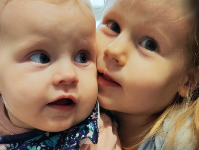 Marysia i Hania Guściara - zdjęcie główne