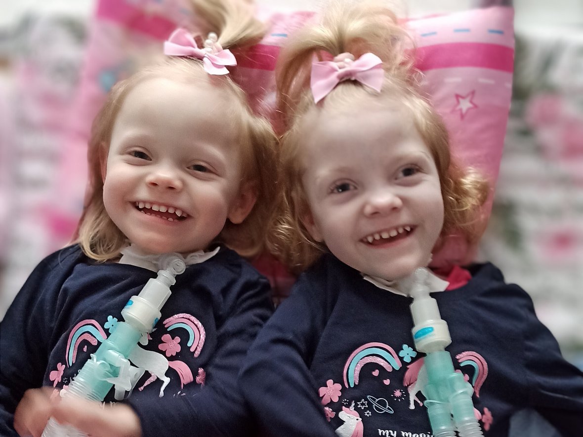 Kaja i Maja Szulczewskie - zdjęcie główne