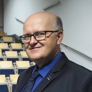 Usługi edukacyjne - Być matematykiem