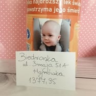 Puszka Biedronka ul. 3 Maja 51a Hajnówka