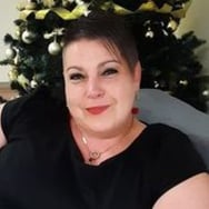 Madlen Pwl licytacja świecznik ma szydelku