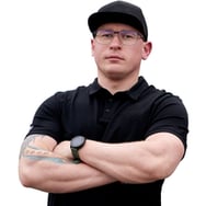 Jaszczur mdjuszczak@gmail.com