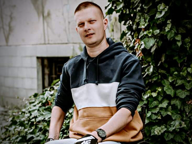 Łukasz Owczarzak - main photo