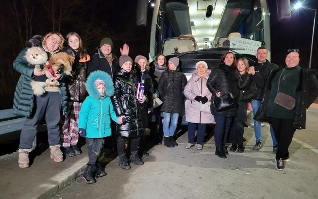 Pomoc w organizacji ewakuacji Polonii z zagrożonych terenów Wschodniej Ukrainy