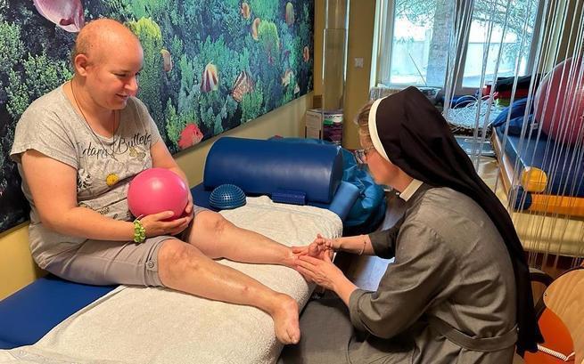 Drugie Skrzydło - rehabilitacja dla Domowników