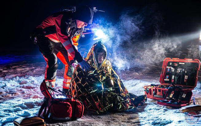 Liczy się każda sekunda – pomóż wyposażyć nasze zespoły i kupić R1 i AED