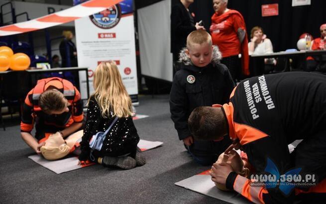 Liczy się każda sekunda – pomóż wyposażyć nasze zespoły i kupić R1 i AED