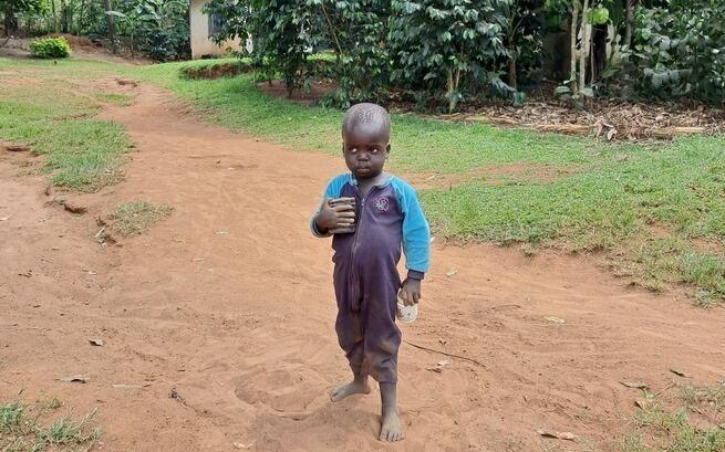 Ratujmy każdą kroplę! Zbiorniki na wodę deszczową dla Ugandy