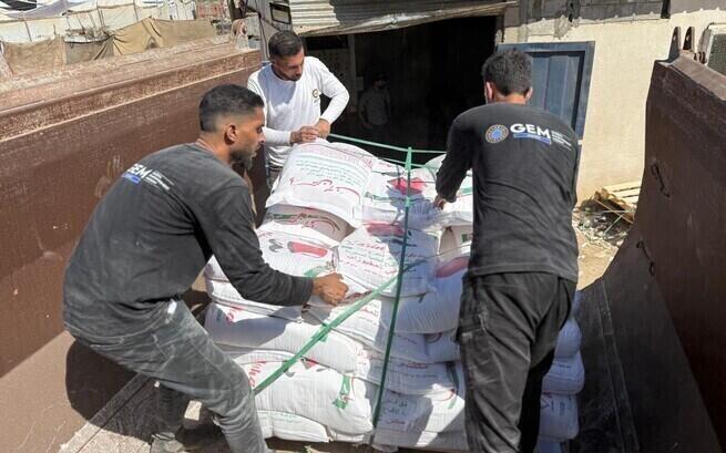 Paczki humanitarne dla rodzin w Gazie