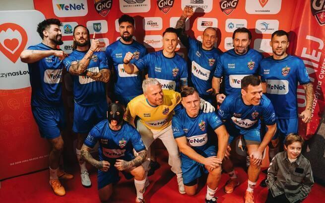 Gwiazdy na Gwiazdkę ❤️✨⚽ Gramy dla Marcelinki ✌️