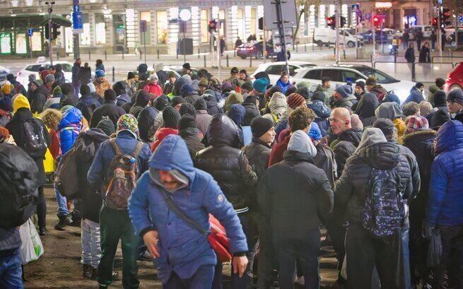 Pomóż ludziom w kryzysie bezdomności przetrwać zimę. Fundacja Daj Herbatę