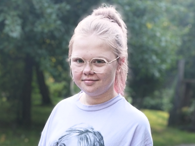 Julia Widera - main photo