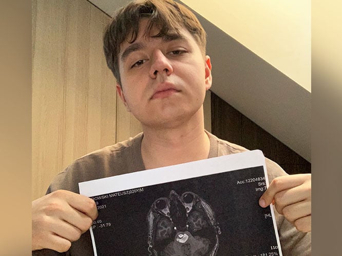 Mateusz Dąbrowski - zdjęcie główne