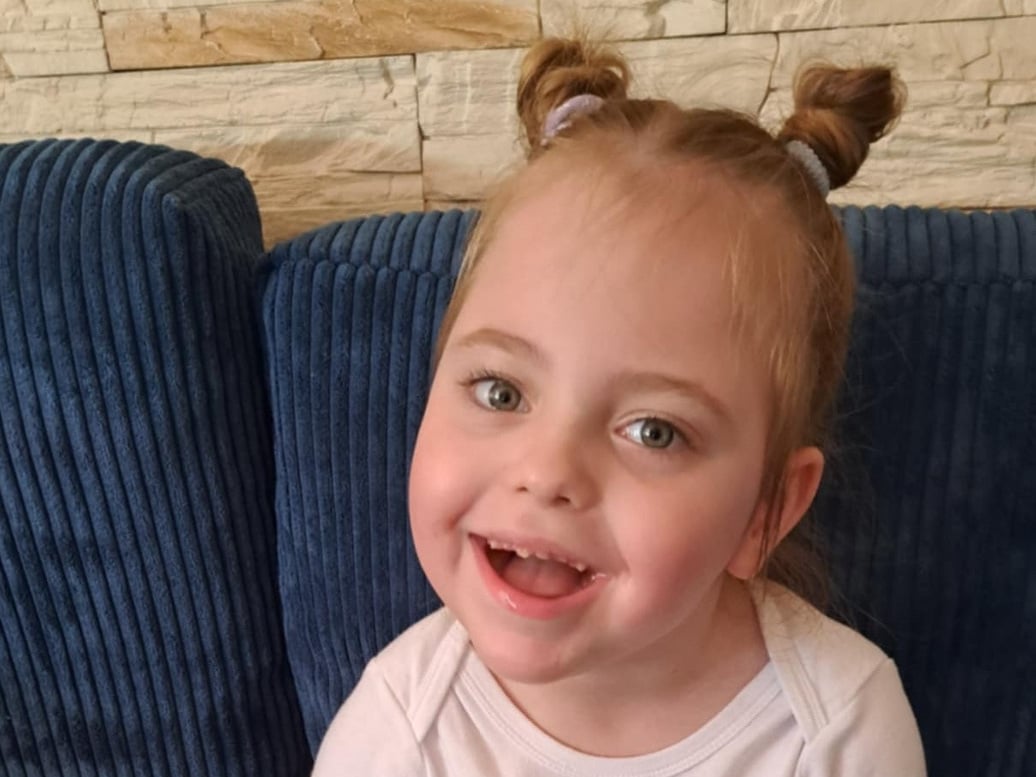 Mia Nejmanowska - zdjęcie główne