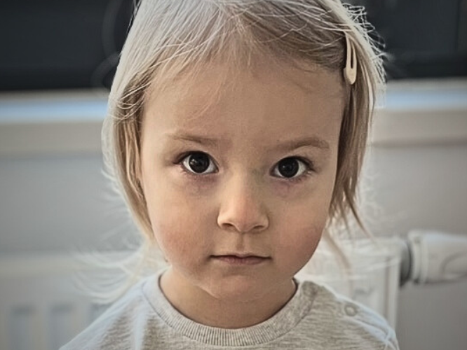 Emma Brzozowska - zdjęcie główne