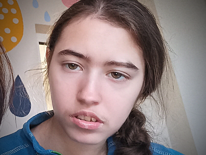 Karolina Szkiłądź - zdjęcie główne