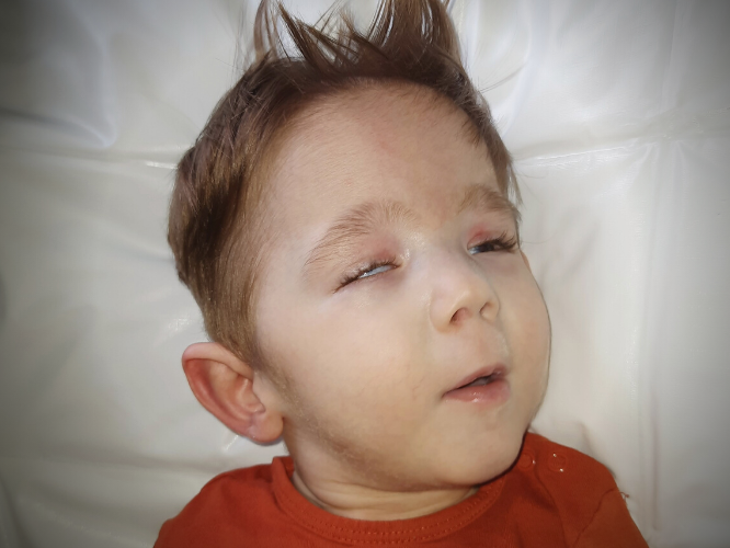 Tymon Grat - zdjęcie główne