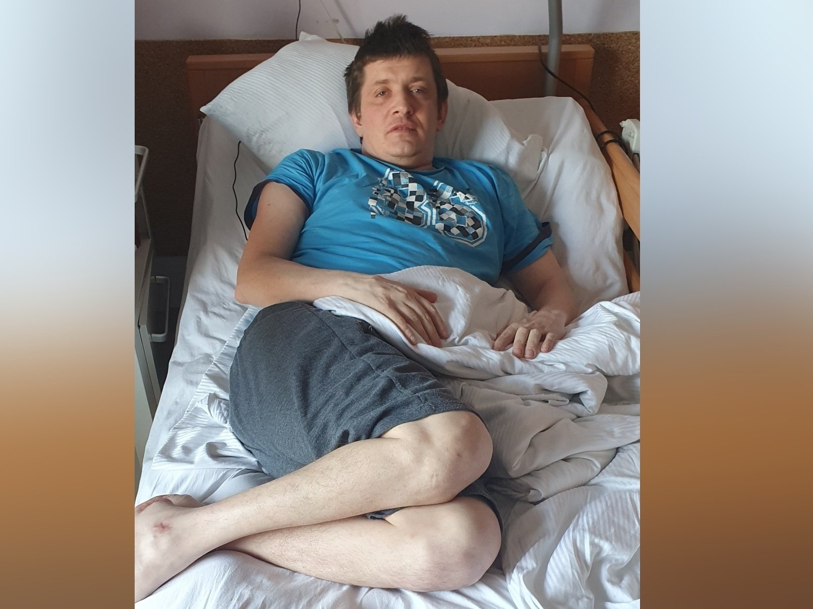 Adrian Grzelak - zdjęcie główne