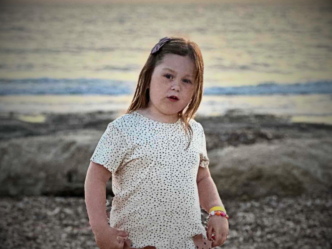 Julia Lazar - main photo