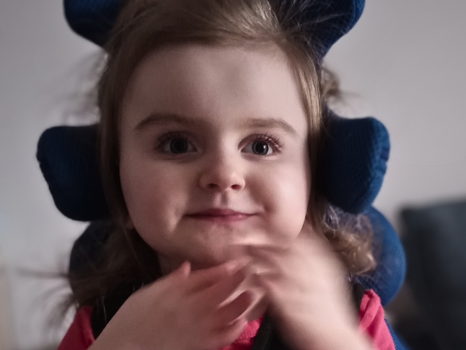 Nina Strzebińska - zdjęcie główne