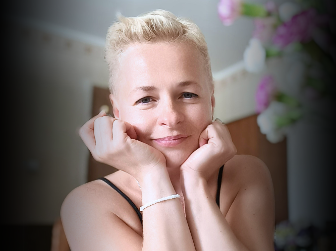 Svitlana Polshykova - zdjęcie główne