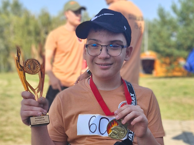 Alex Mamrot - zdjęcie główne