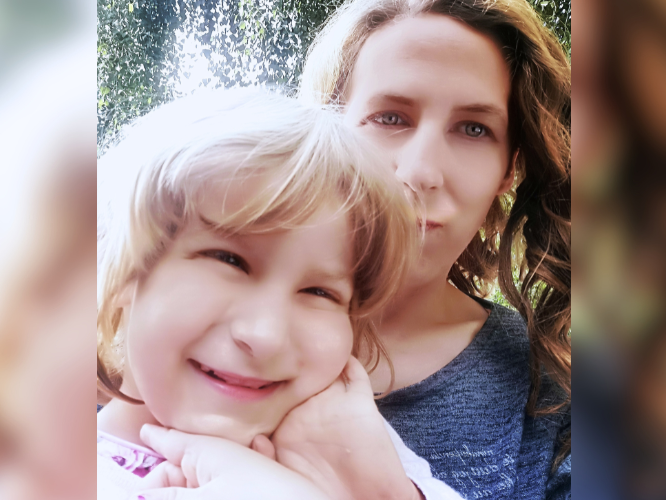 Amelia Dobosz - zdjęcie główne