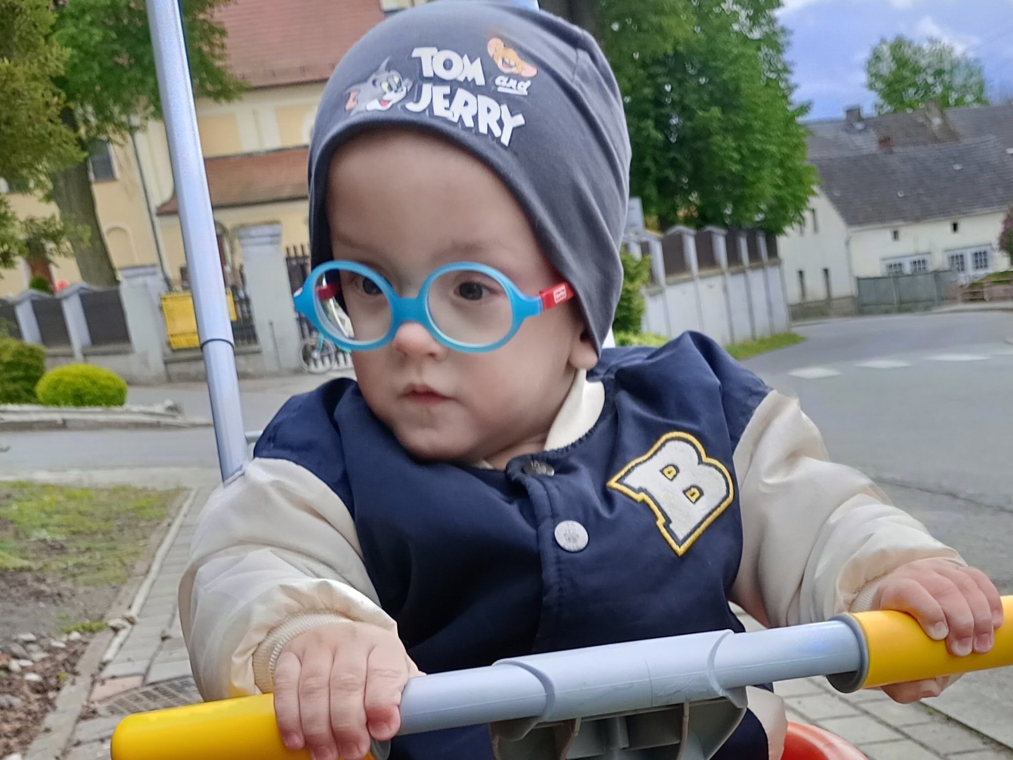 Oskar Mika - zdjęcie główne