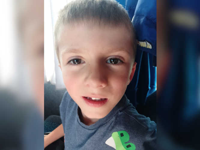 Adrian Dębowy - zdjęcie główne