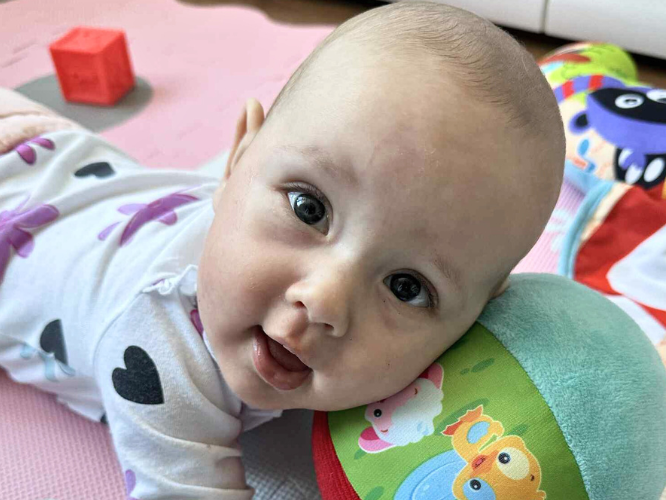 Carmen Harmoza - zdjęcie główne