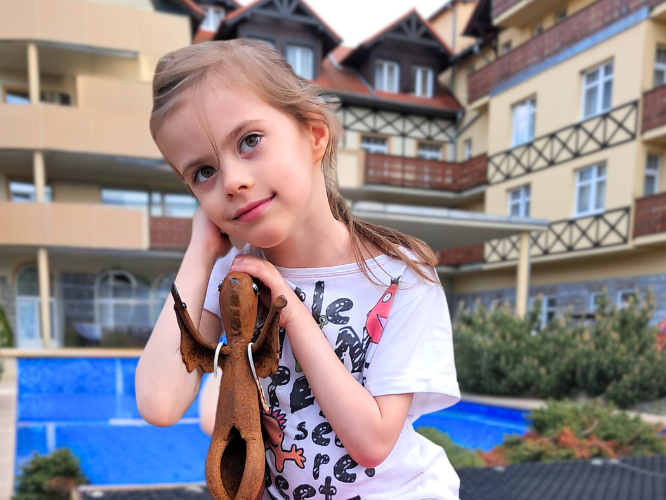 Klara Stochmal - main photo