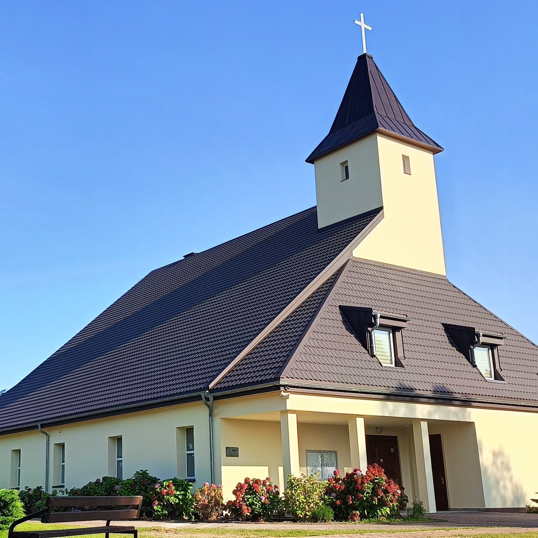 Parafia św. Antoniego Padewskiego w Mścicach - zdjęcie główne