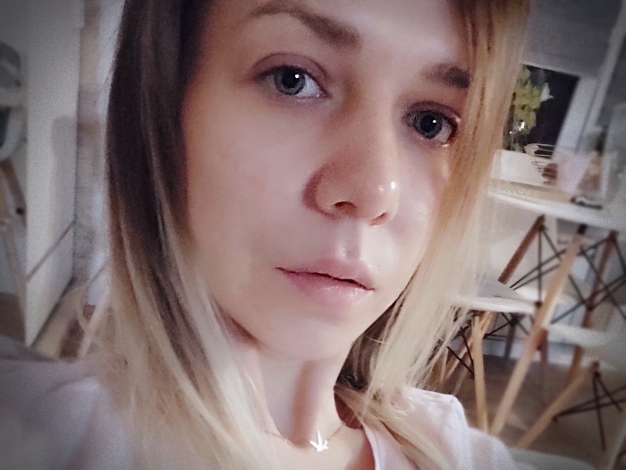 Karolina Dębska - zdjęcie główne