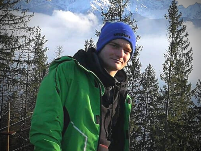 Adam Tkacz - main photo